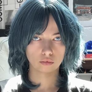 Perruque courte bleu